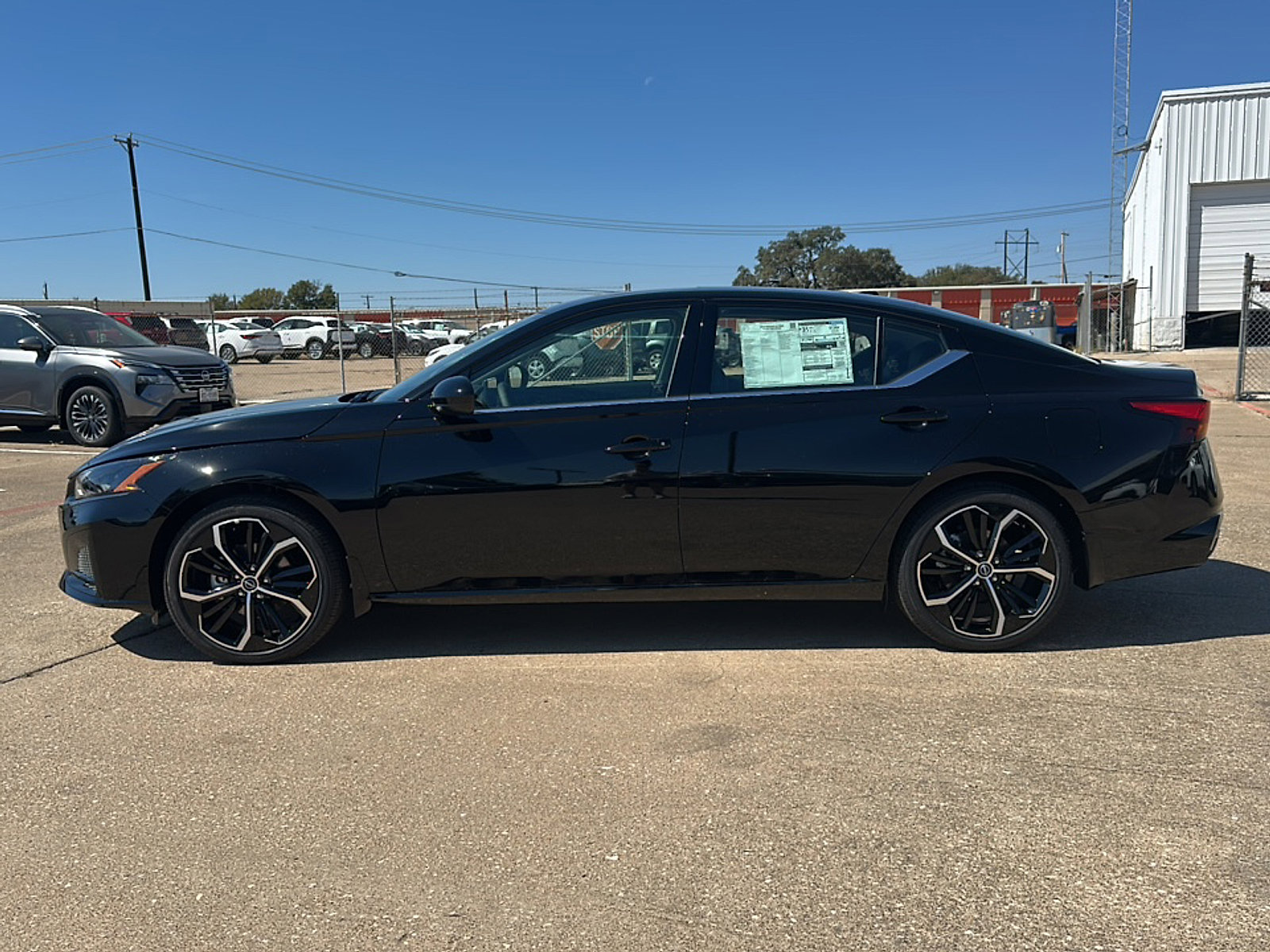 New 2025 Nissan Altima 2.5 SR w/ SR Premium Package image 5