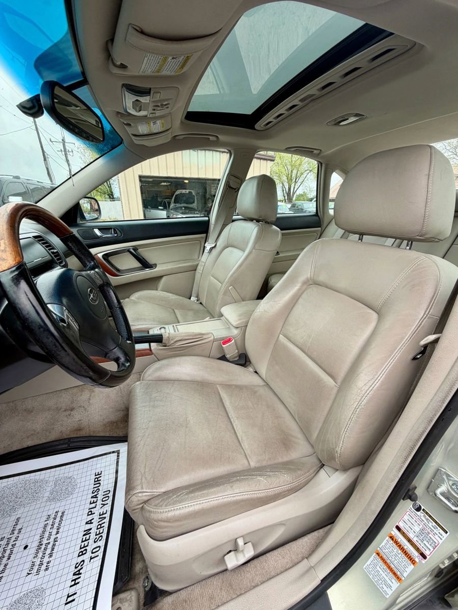 Used 2005 Subaru Outback 3.0R AWD/4WD image 25