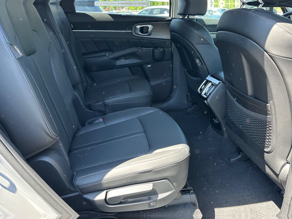 New 2026 Kia Sorento SX AWD/4WD image 7
