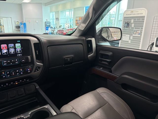 Used 2017 GMC Sierra 1500 SLT image 29