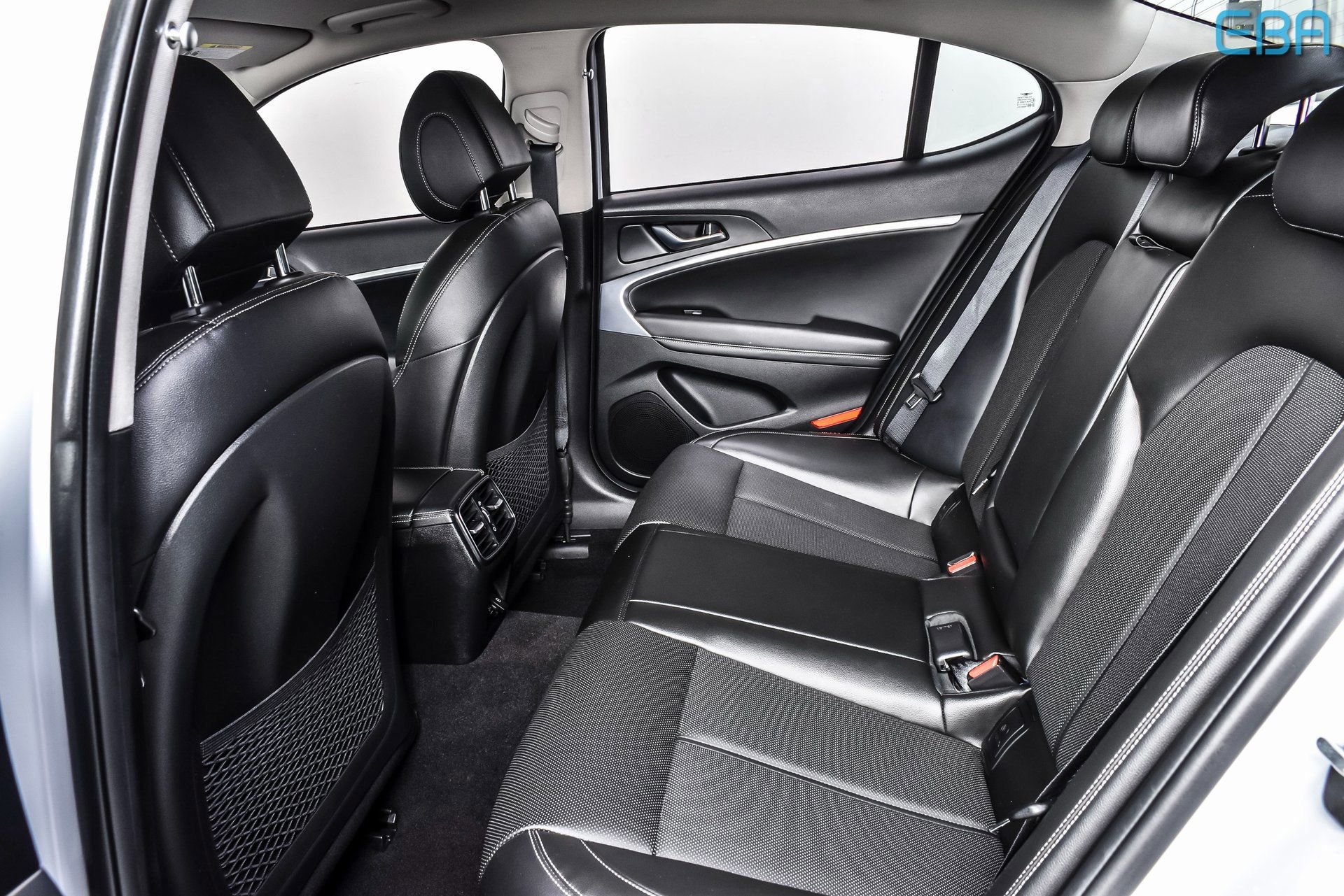 Used 2021 Genesis G70 2.0T image 21