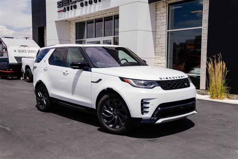Used 2022 Land Rover Discovery S R-Dynamic AWD/4WD image 2