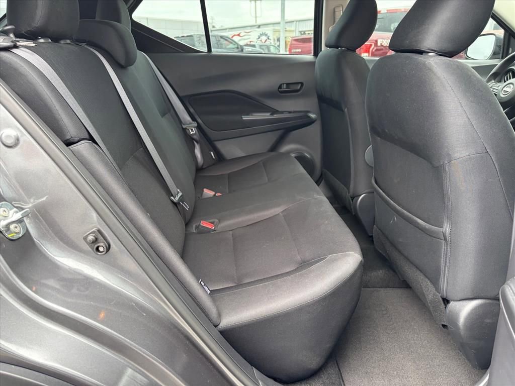 Used 2024 Nissan Kicks S image 13