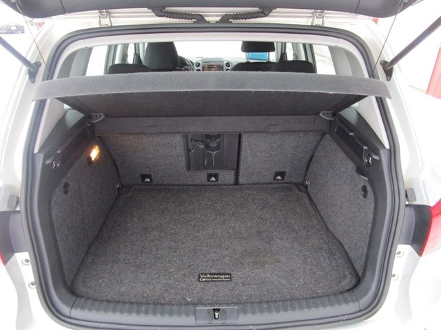Used 2013 Volkswagen Tiguan S image 20