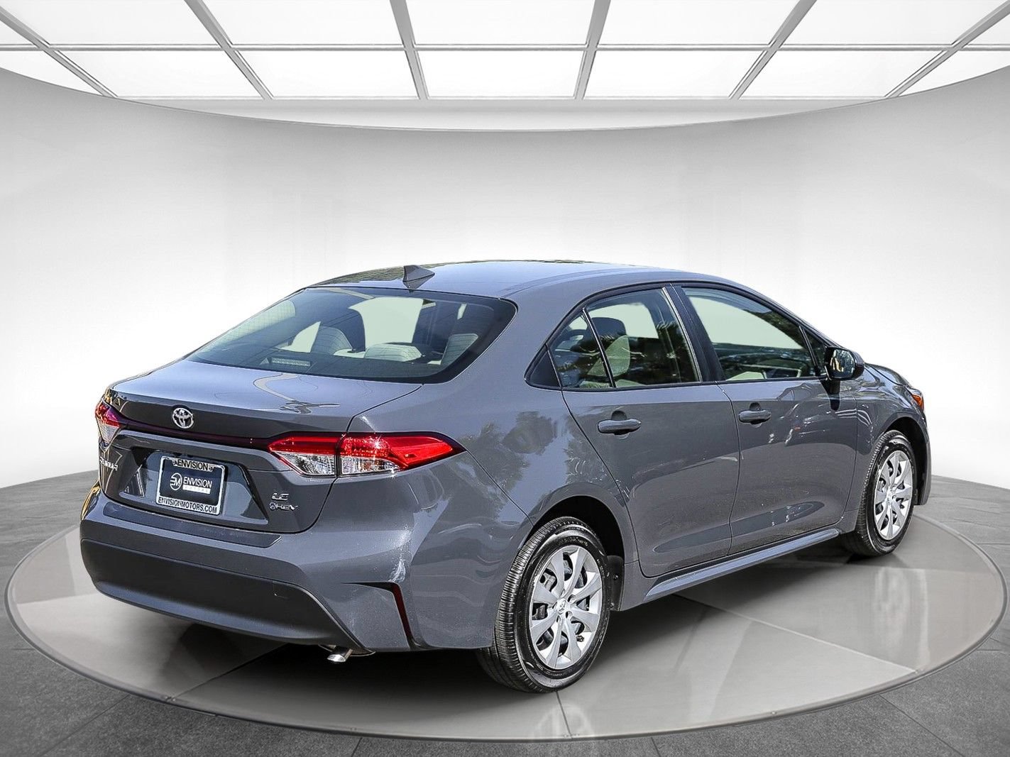 Used 2026 Toyota Corolla LE FWD image 4
