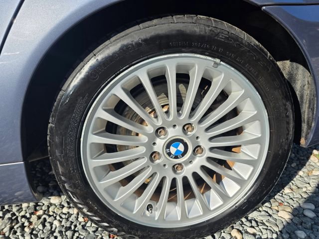 Used 2003 BMW 330i Sedan image 10