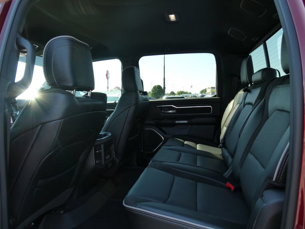Used 2025 RAM 1500 Laramie w/ Sport Appearance Package AWD/4WD image 20