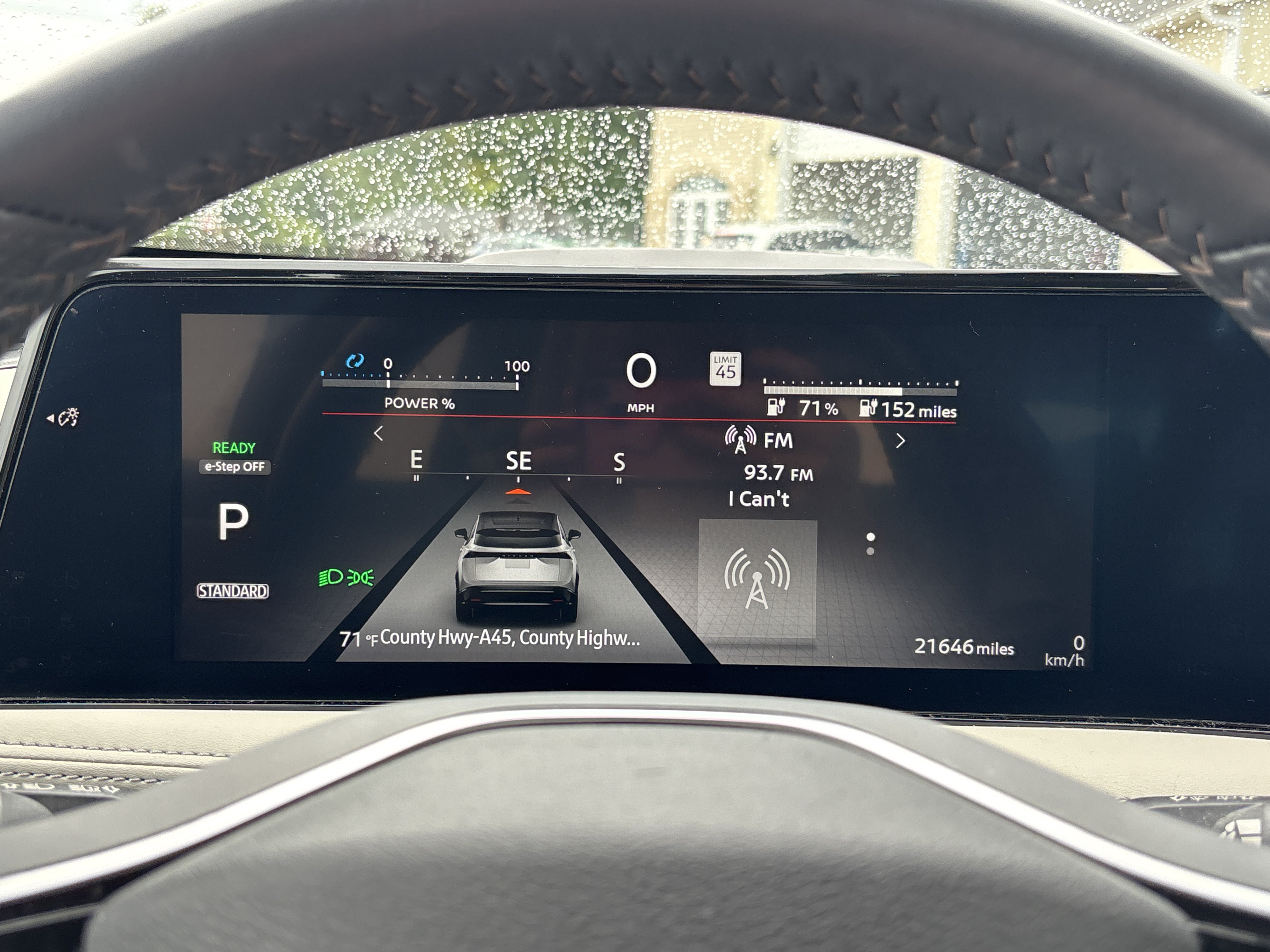 Used 2023 Nissan Ariya FWD image 29