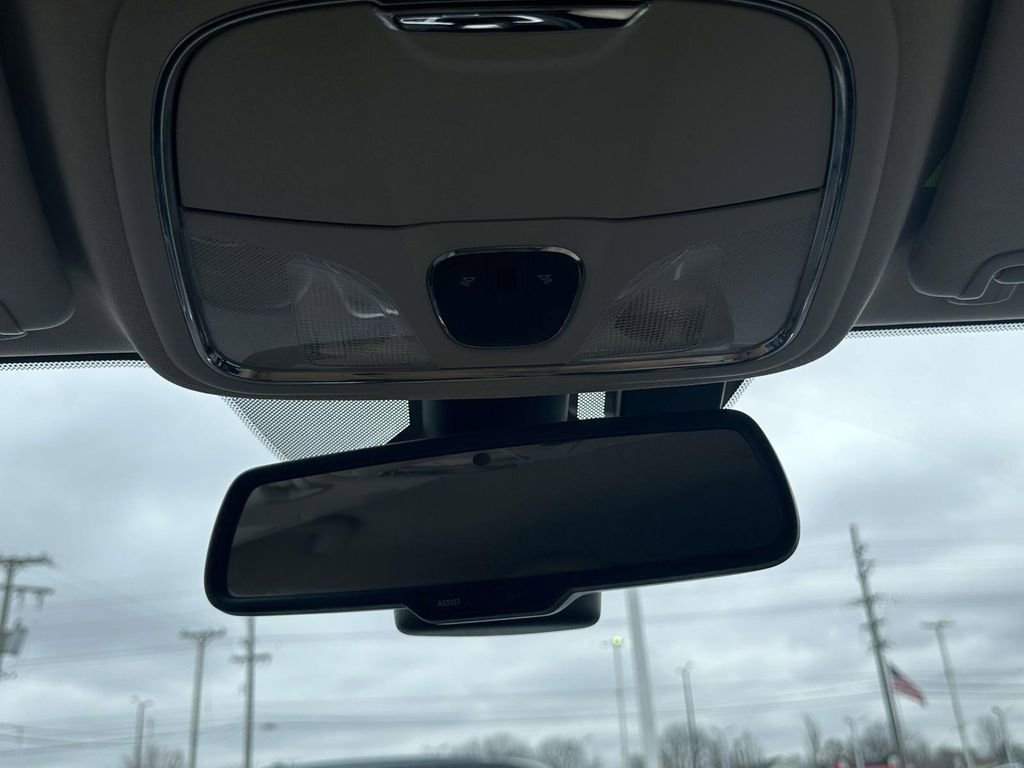 Used 2016 Jeep Cherokee Limited w/ Luxury Group image 31