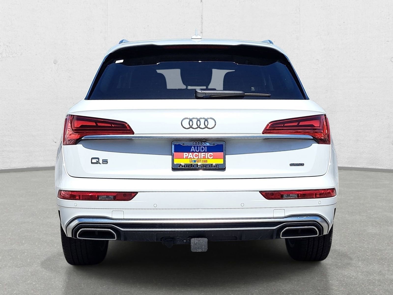 Used 2023 Audi Q5 e Premium Plus w/ Premium Plus Package AWD/4WD image 6