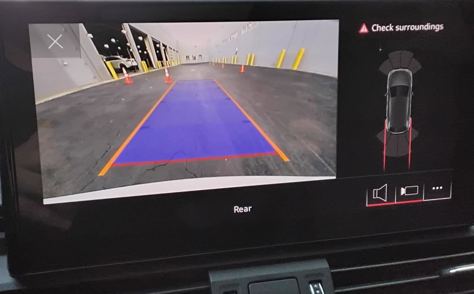 Certified 2024 Audi Q5 e Premium w/ Convenience Package image 28