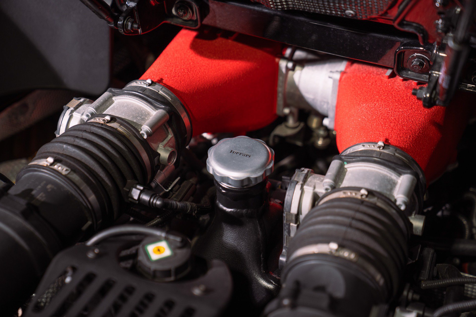 Used 2014 Ferrari 458 Spider RWD image 62