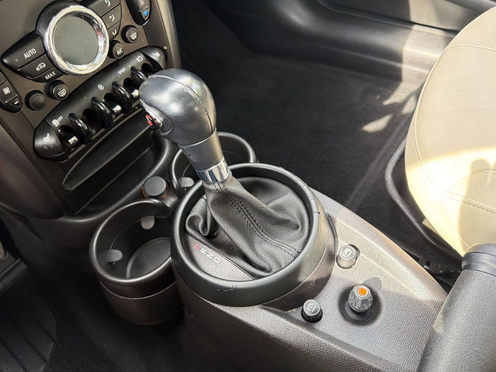 Used 2015 MINI Cooper Countryman S FWD image 18
