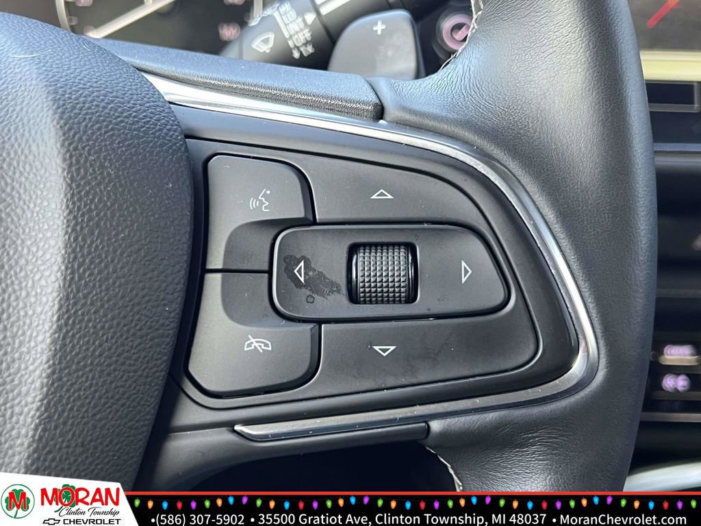 Certified 2023 Buick Envision Preferred w/ Sport Touring Package image 23