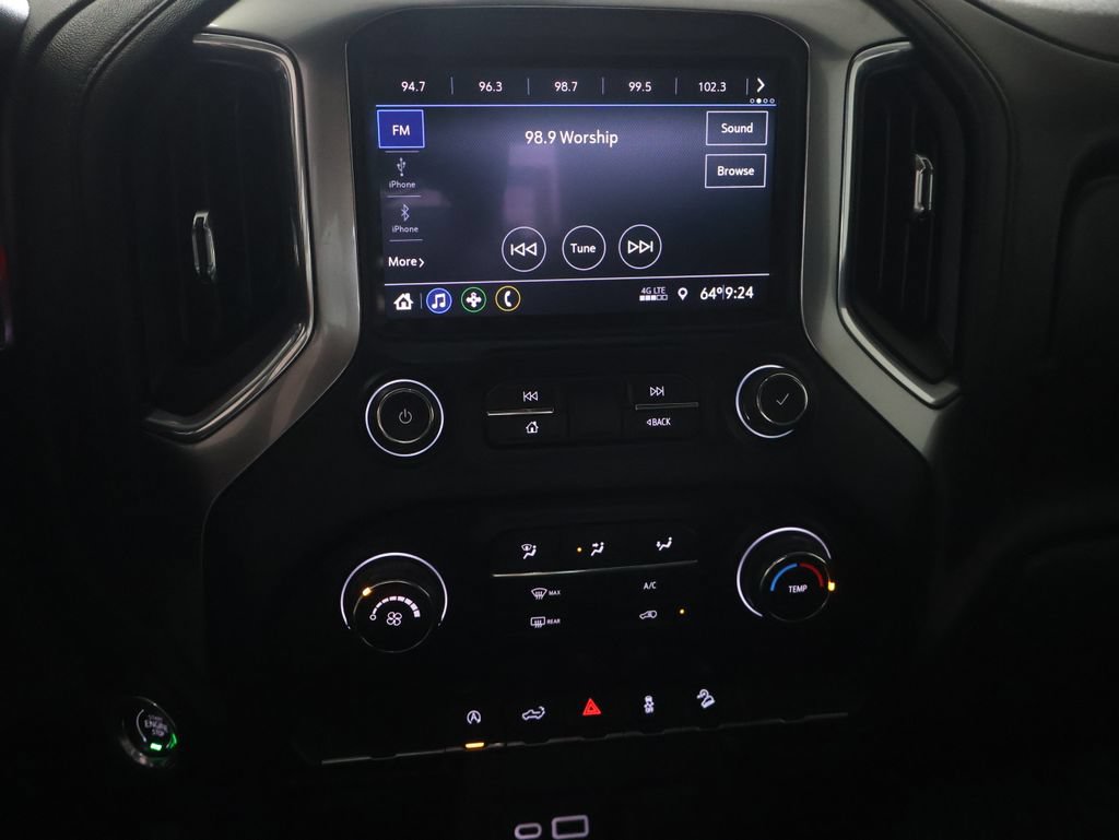 Used 2020 Chevrolet Silverado 1500 RST w/ Z71 Off-Road Package AWD/4WD image 23