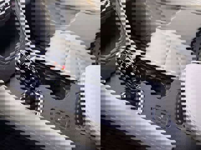 Used 2018 Cadillac XT5 Luxury w/ Driver Awareness Package image 20