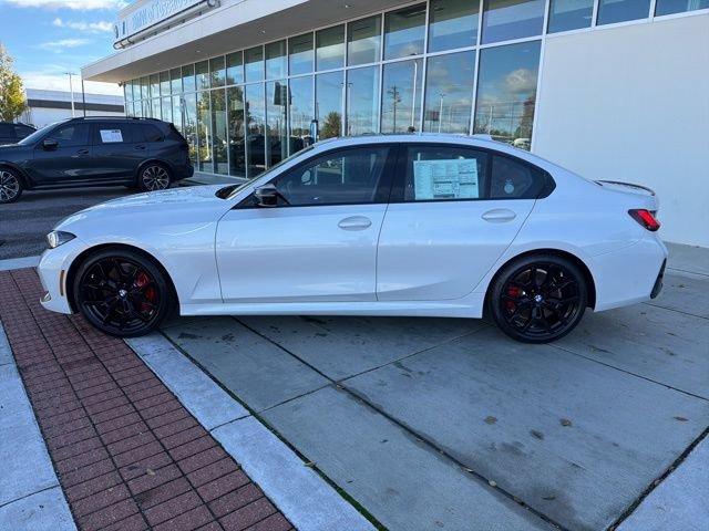 Used 2026 BMW M340i w/ Premium Package RWD image 3
