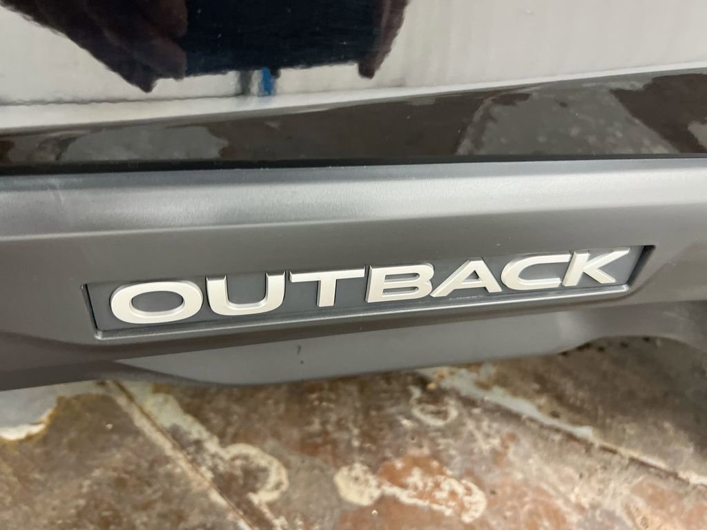 Used 2024 Subaru Outback Limited AWD/4WD image 25