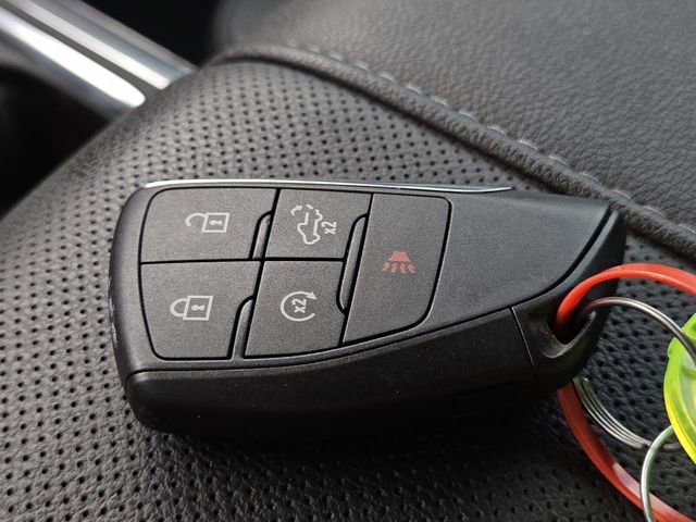 Used 2025 Chevrolet Silverado 1500 LTZ image 38