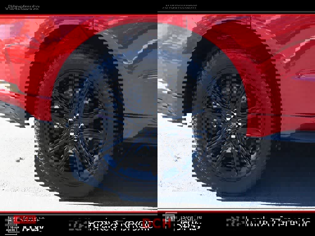 Used 2022 Ford Edge ST-Line w/ Class II Trailer Tow Package image 24