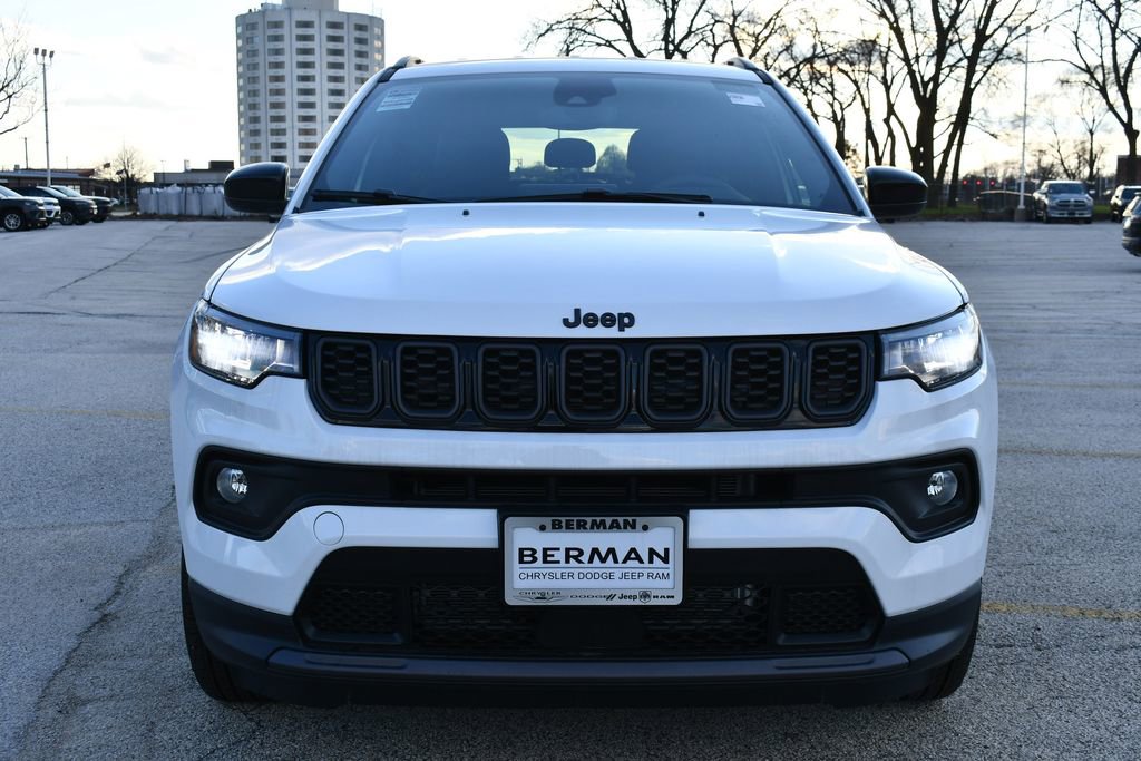 New 2026 Jeep Compass Latitude image 2