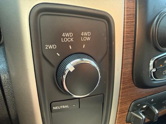 Used 2015 RAM 2500 Laramie w/ Convenience Group AWD/4WD image 28