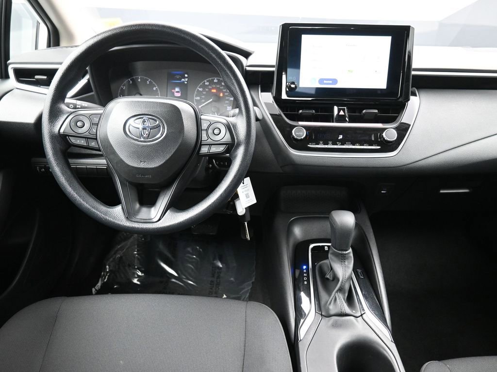 Certified 2025 Toyota Corolla LE image 19