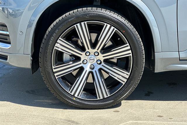 Certified 2023 Volvo XC90 T8 Plus w/ Protection Package Premier AWD/4WD image 33