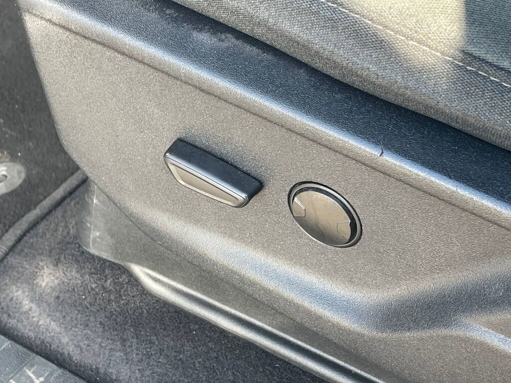 Used 2023 Ford F150 XLT image 7