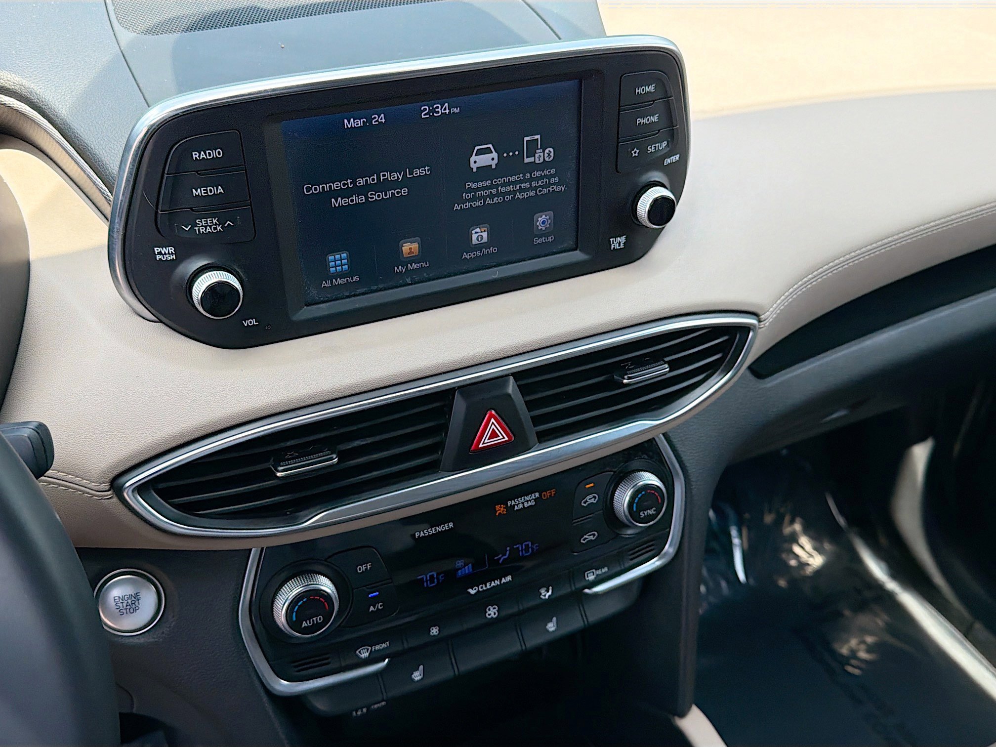 Used 2019 Hyundai Santa Fe Limited image 28