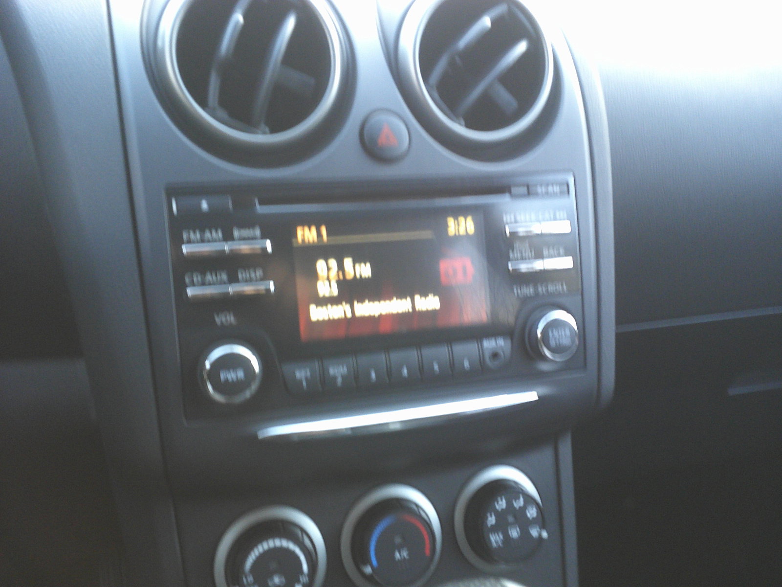 Used 2013 Nissan Rogue S w/ Special Edition Pkg image 16