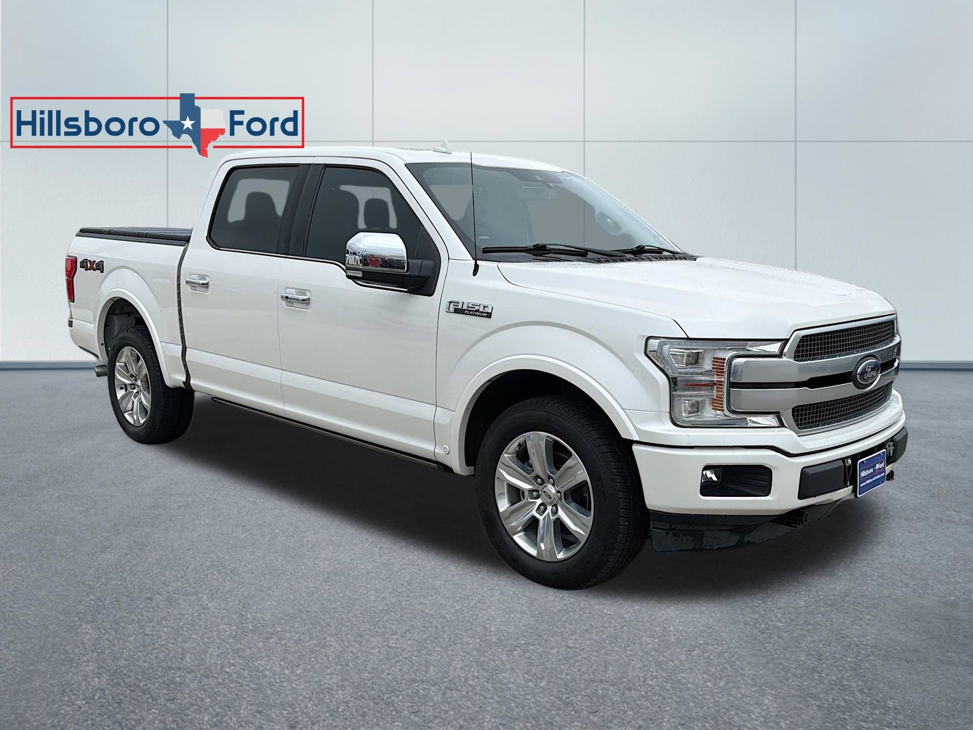 Used 2018 Ford F150 Platinum w/ Equipment Group 701A Luxury AWD/4WD image 4