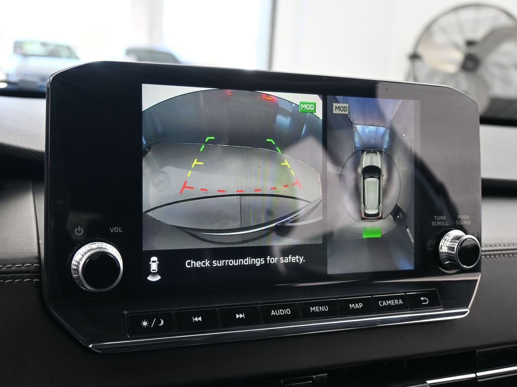 Used 2022 Mitsubishi Outlander SE image 16