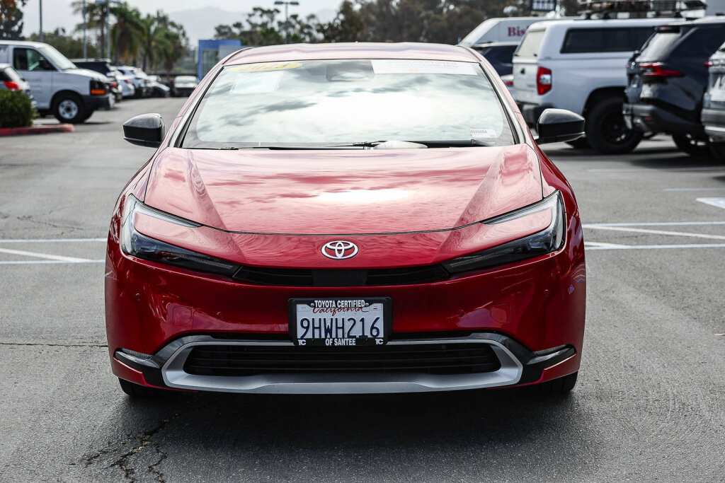 Certified 2023 Toyota Prius Prime FWD image 19