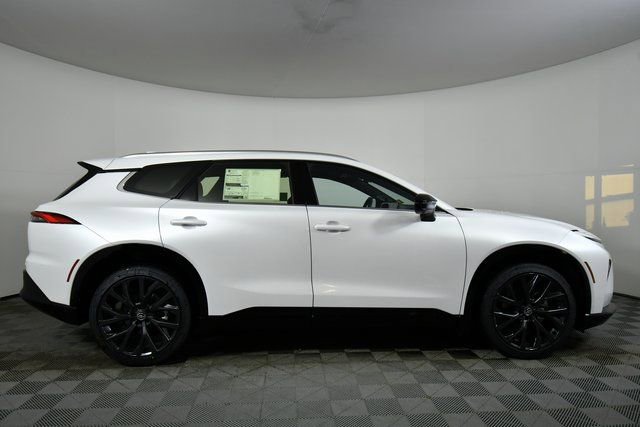 New 2025 Toyota Crown Signia Limited AWD/4WD image 15