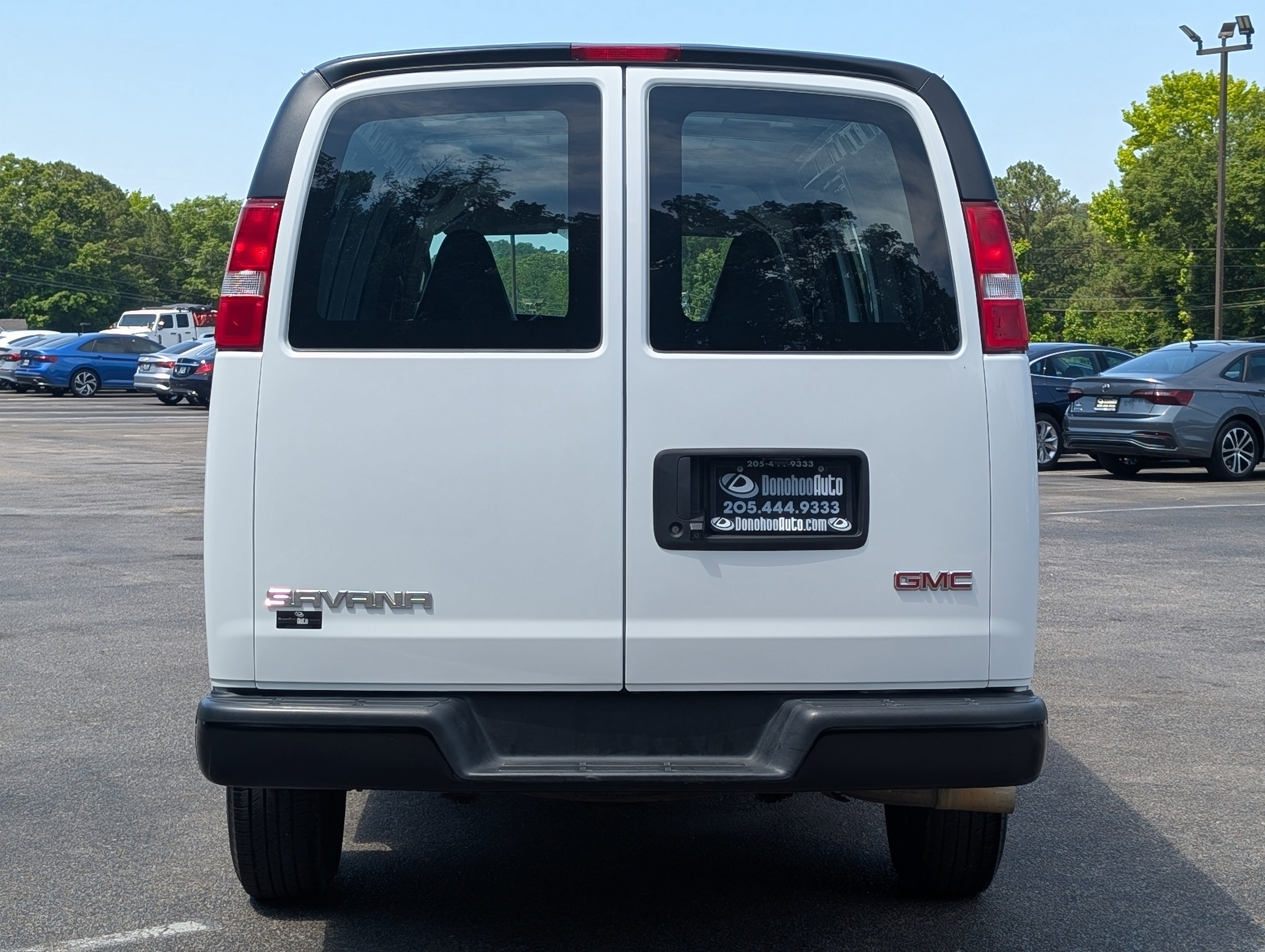 Used 2022 GMC Savana 3500 Extended w/ Driver Convenience Package RWD image 8