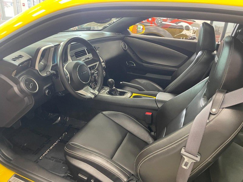 Used 2010 Chevrolet Camaro SS w/ LPO, Ground Effects Package RWD image 16