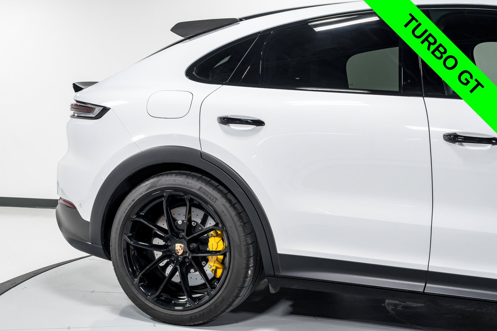 Used 2024 Porsche Cayenne Turbo GT AWD/4WD image 52