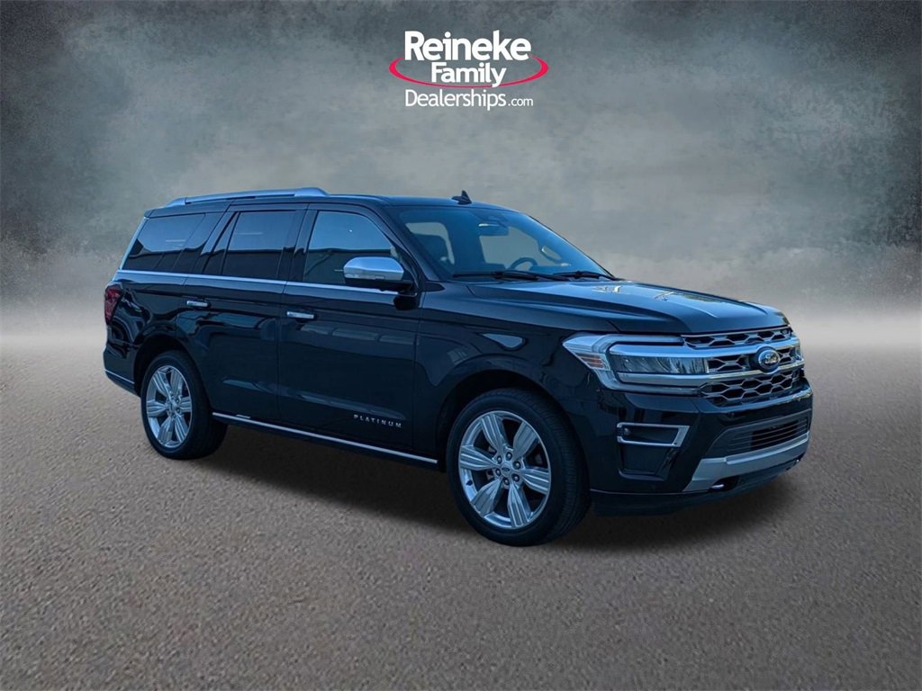 Used 2022 Ford Expedition Platinum image 3