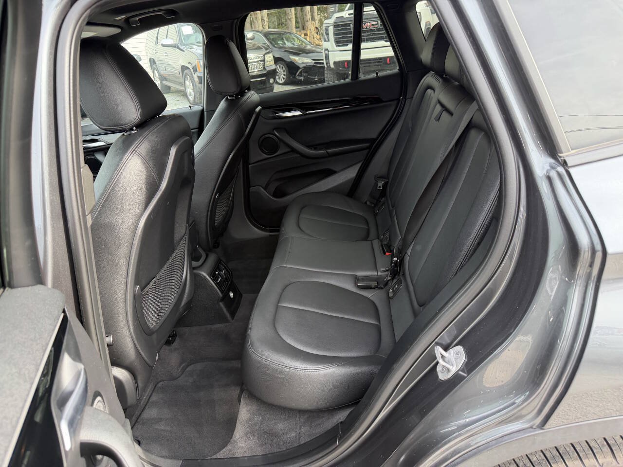 Used 2017 BMW X1 xDrive28i AWD/4WD image 14