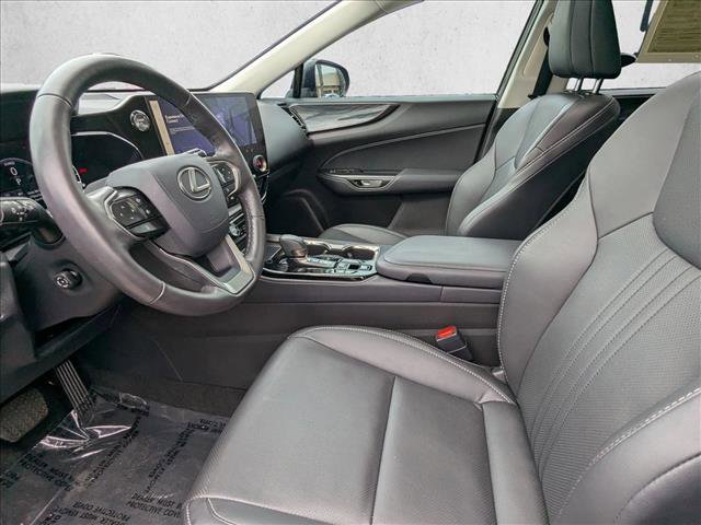 Used 2025 Lexus NX 350h AWD w/ Premium Package image 16