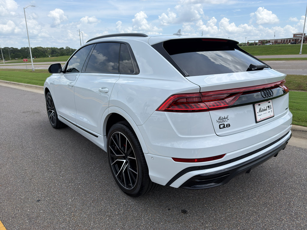 Used 2023 Audi Q8 Premium Plus AWD/4WD image 9