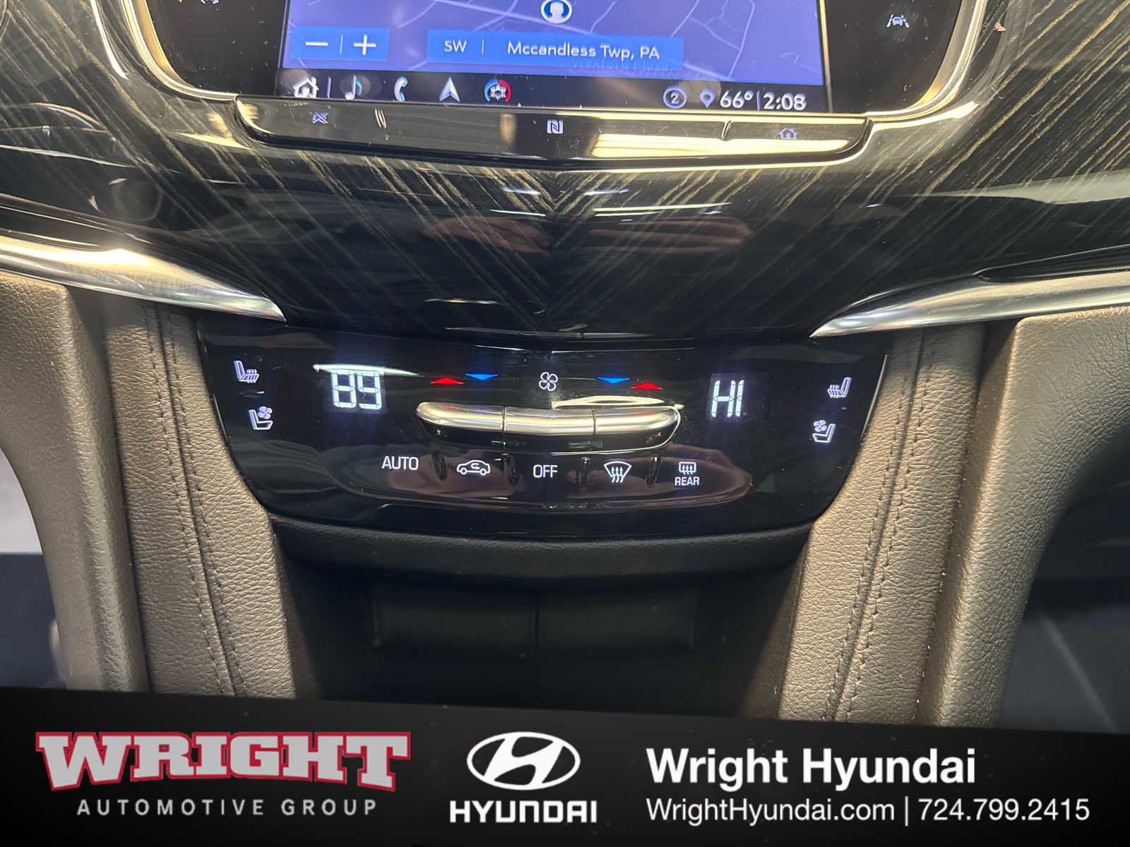 Used 2020 Cadillac XT6 Premium Luxury image 28