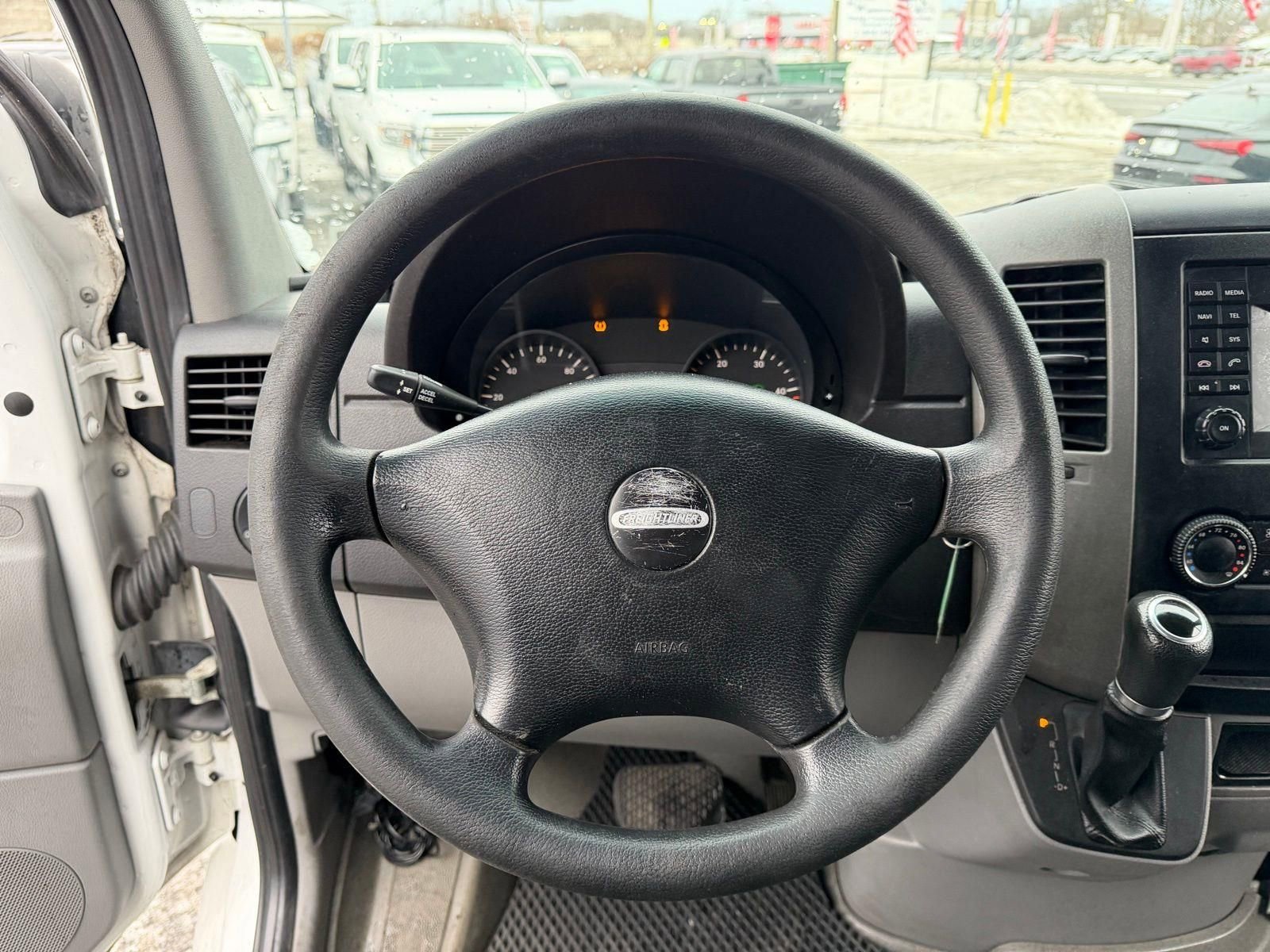 Used 2017 Freightliner Sprinter 2500 image 18