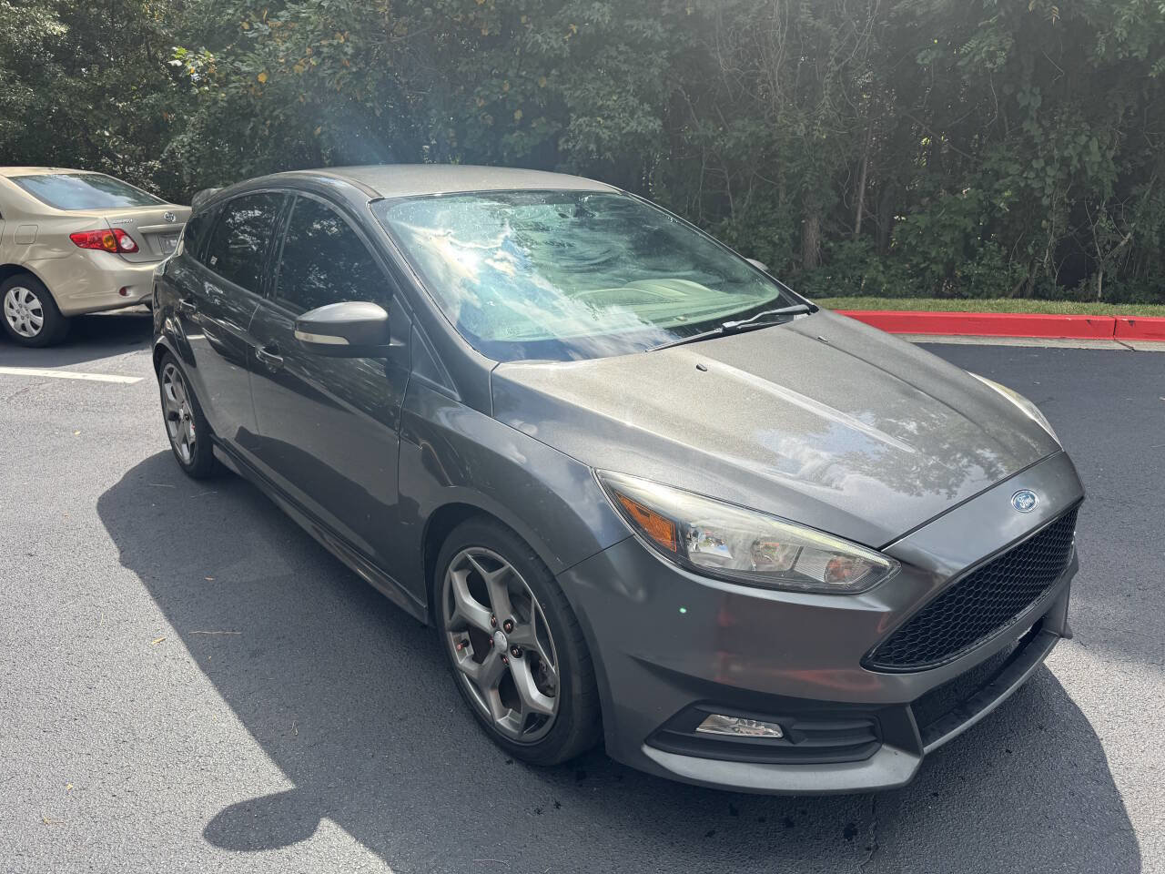 Used 2018 Ford Focus ST image 7
