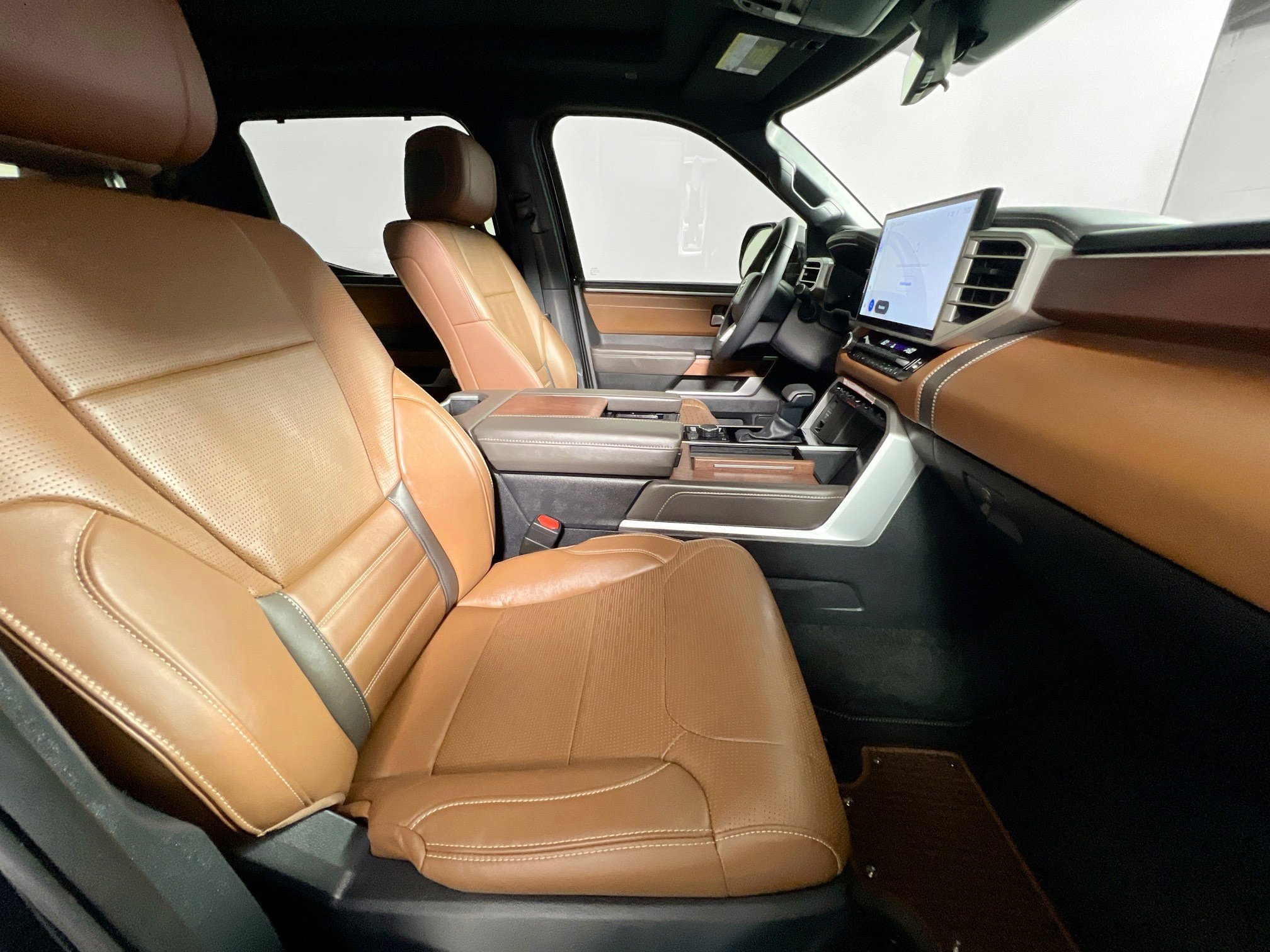 Used 2025 Toyota Tundra 1794 Edition w/ TRD Off-Road Package image 31