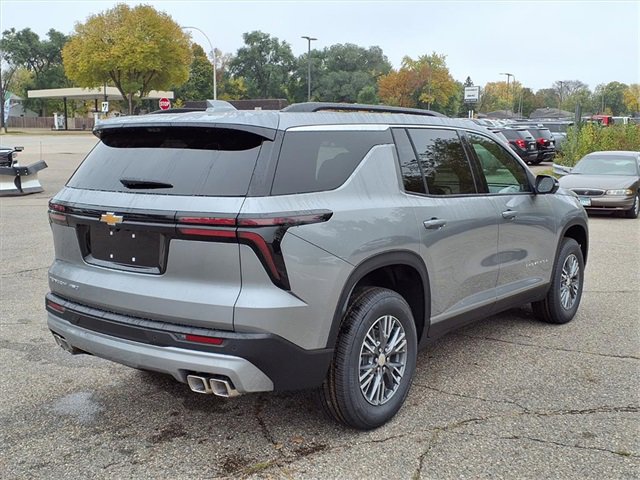New 2026 Chevrolet Traverse LT w/ Driver Confidence Package image 3