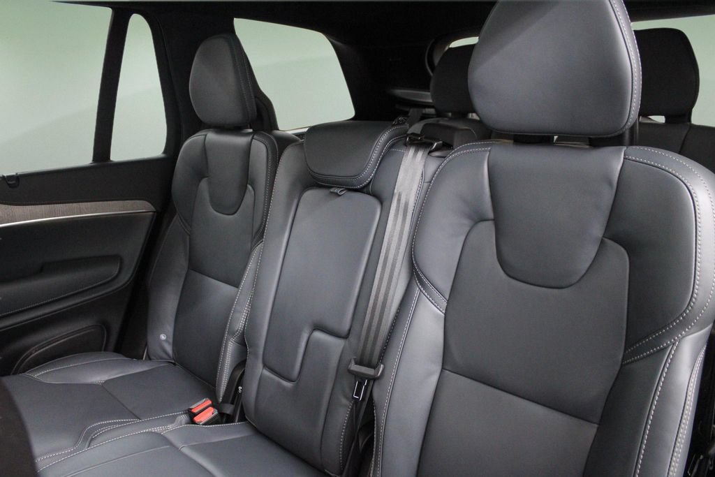 Certified 2024 Volvo XC90 B6 Ultimate w/ Lounge Package AWD/4WD image 25