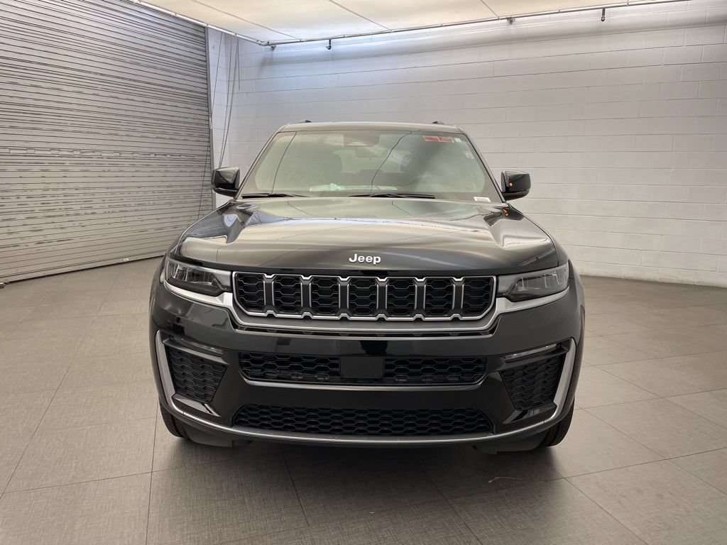 New 2026 Jeep Grand Cherokee Limited AWD/4WD image 9