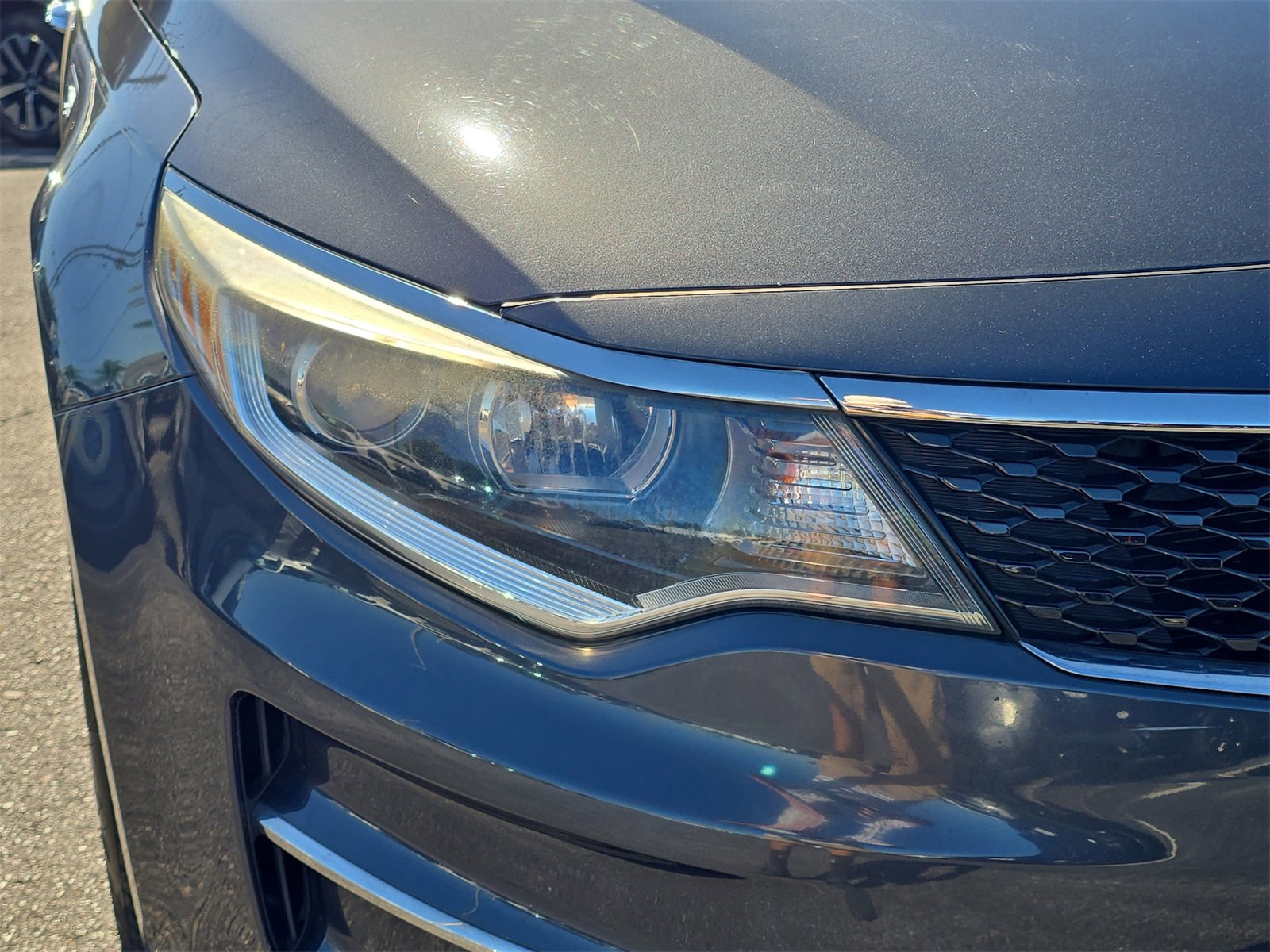 Used 2017 Kia Optima LX image 7